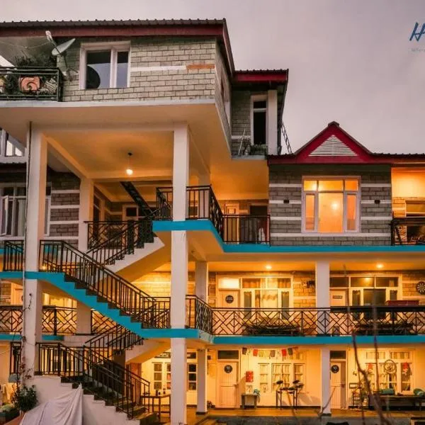 La Hostelgia, hotel di Manāli