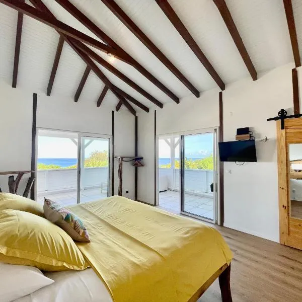 BEL BO Haut de villa vu mer et accès mer, hotel in Deshaies