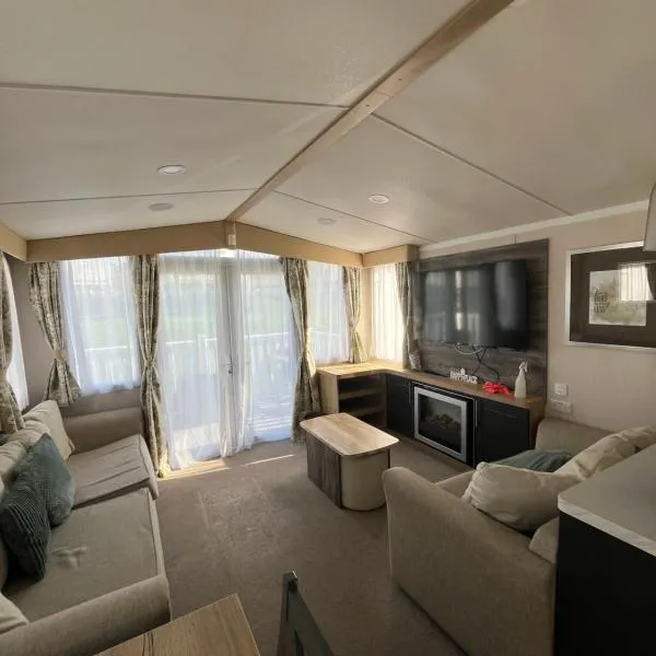 Luxury 3 bed swift home, hotel in Hastings