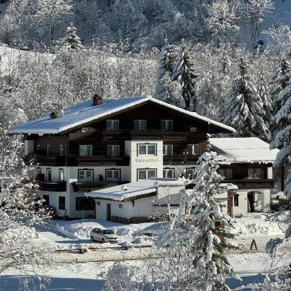 Pension Baranekhof - closest to the Kitzsteinhorn Ski Resort, hotel en Kaprun