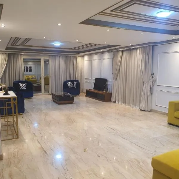 Heliopolies Luxury Rooms, hotel di Kaherah