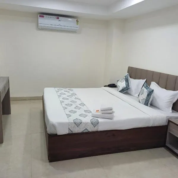 Hotel Gopala Indore, hotel di Indore