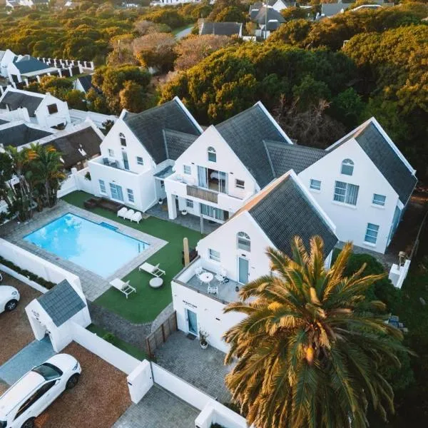 Adrift Guesthouse, hotel in St Francis Bay
