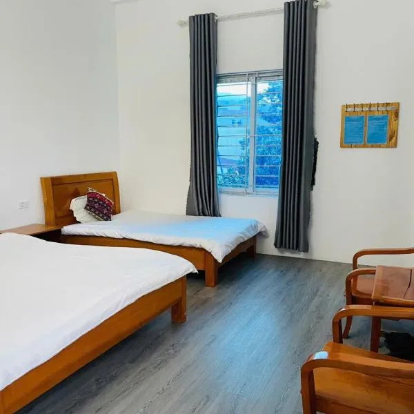 Moon Hotel ,taxi ,trek & Spa, hotel v mestu Mù Cang Chải