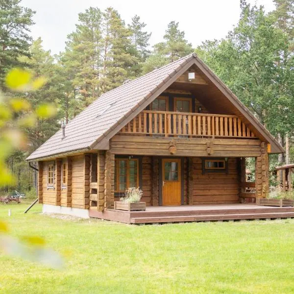 Keskranna에 위치한 호텔 Mere Holiday Home