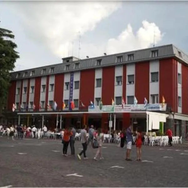 Viesnīca Hotel Domus pilsētā Maranello