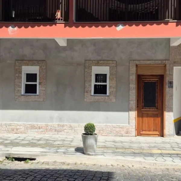 Casa do Victor Hospedagem e Loft, hotel v destinaci Vassouras