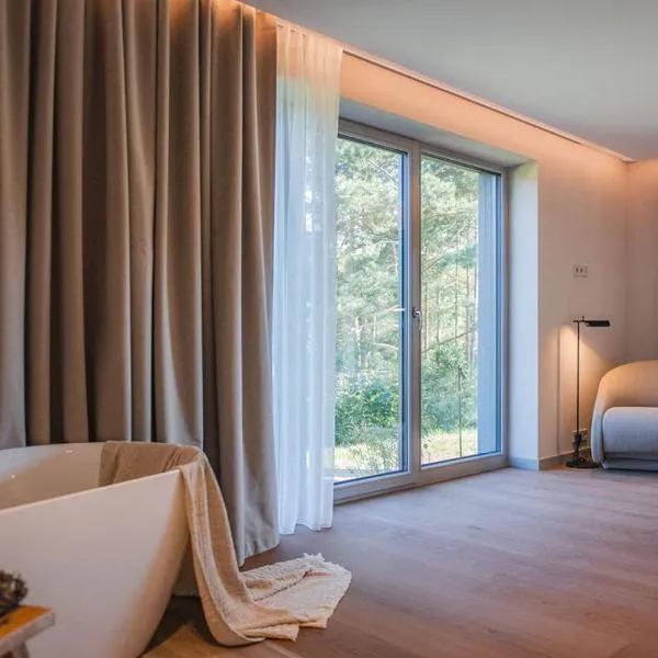 Aukštoji Liškiava, hotel in Liškiava