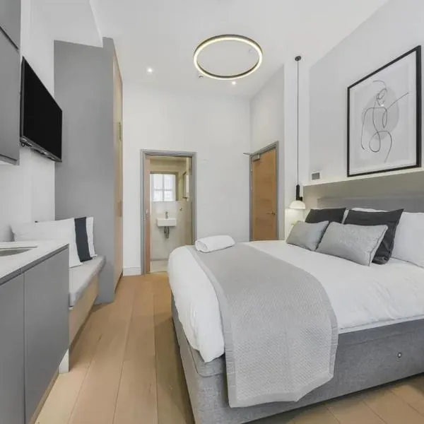 Lovely Studio with Terrace in the heart of London, hotel in Londen