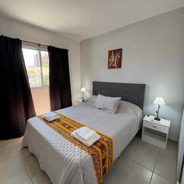 Suite Alem a metros Peatonal San Martin, hotel in Paraná