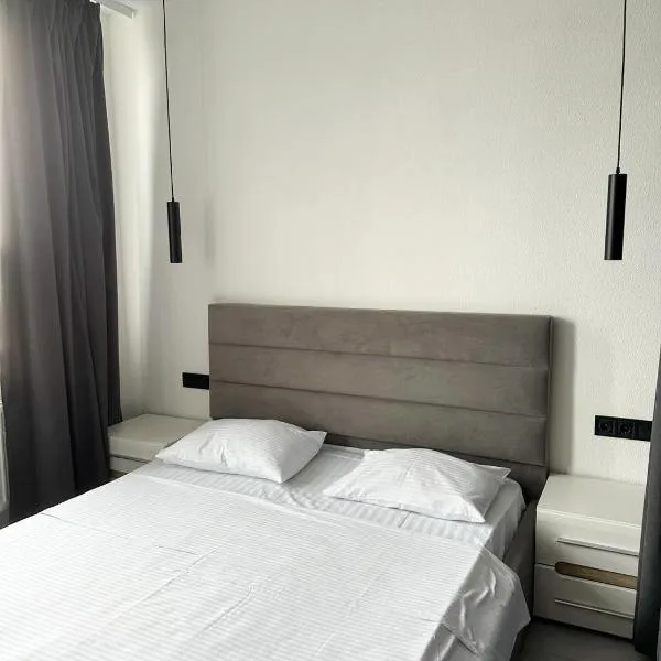 Олімпік парк, м Бориспільська 5 хв пішки, Харківська, hotel in Kyiv