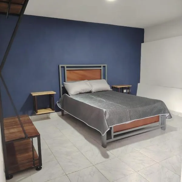 minidepartamento a unos pasos de la gran pirámide，喬盧拉的飯店