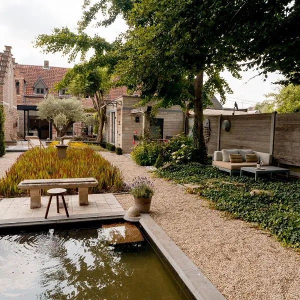 B&b kleinen bosch, Hotel in Beveren