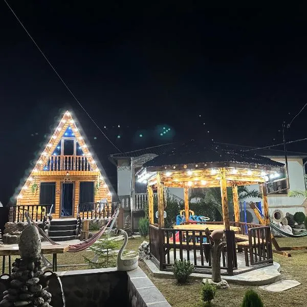 Toma's Nest-თომას ბუდე, hotel en Martvili