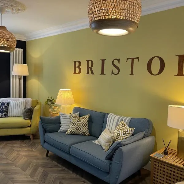 Harbour House Bristol, готель у Бристолі