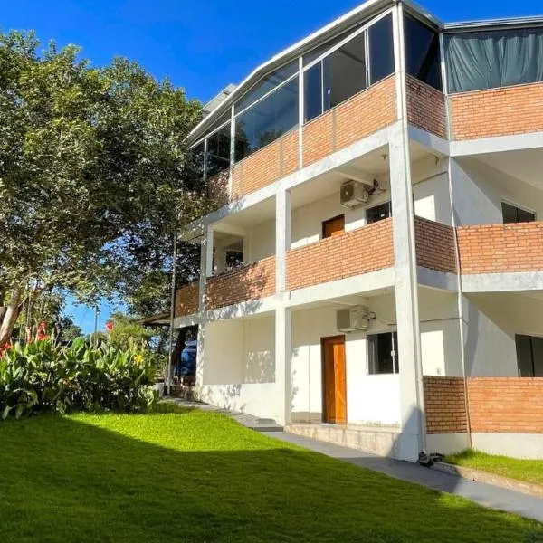 Pousada S&K, hotel in Sao Felix do Araguaia Airport