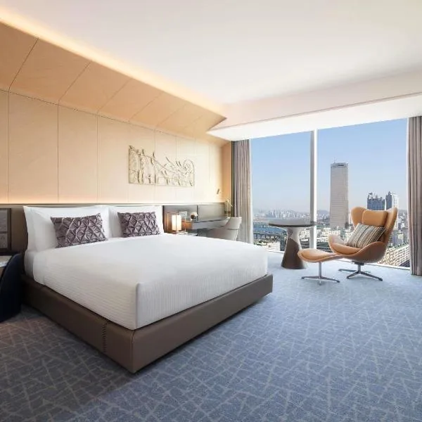 Fairmont Ambassador Seoul, отель в Сеуле