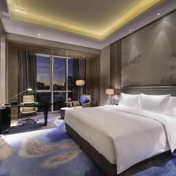 Pullman Yantai Center, hotel in Yantai