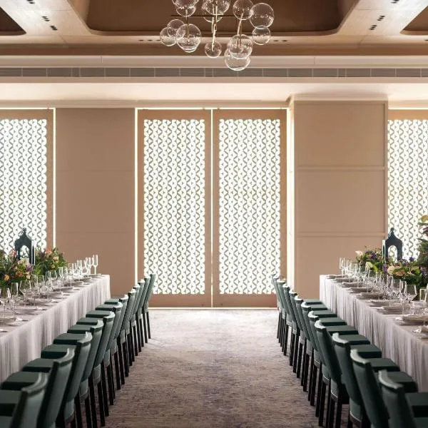 Pullman Chennai Anna Salai - Premium Brand By Accor, hotel in Chennai