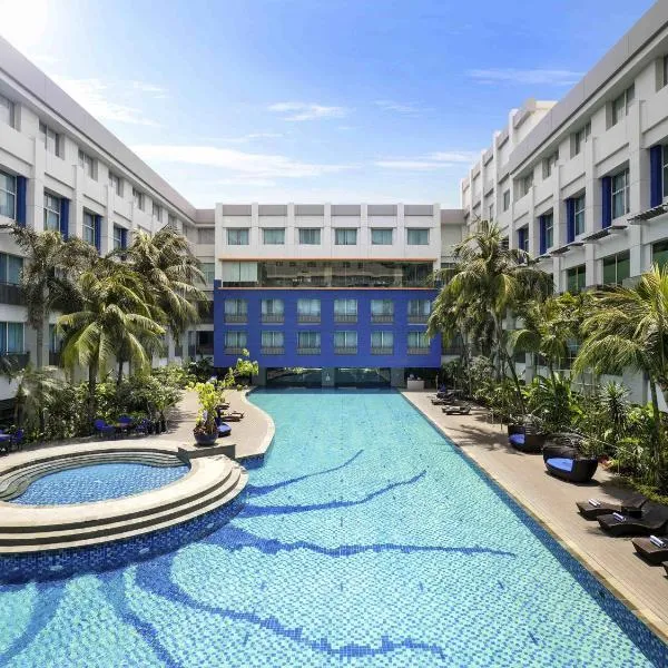 Novotel Jakarta Mangga Dua Square, hotel in Jakarta