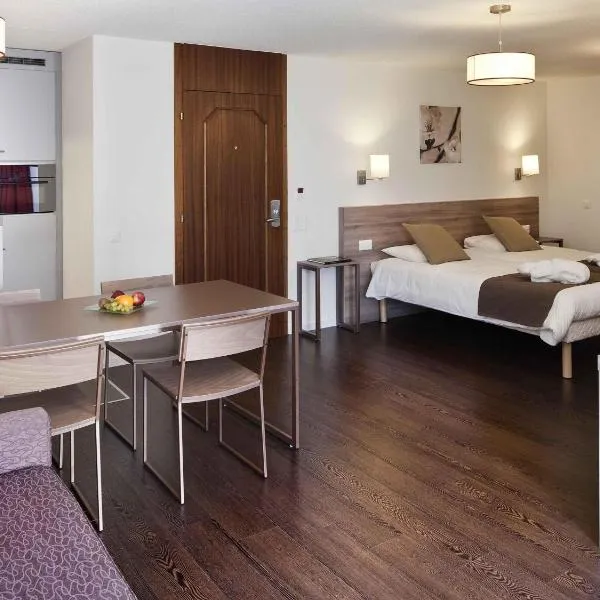 Mercure Biel, отель в Биле