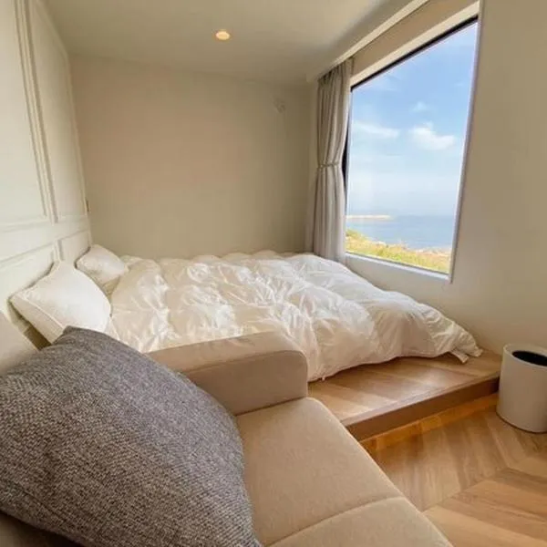 ReTreat佐渡風島 グランピング- Self Check-In Only, Hotel in Sado