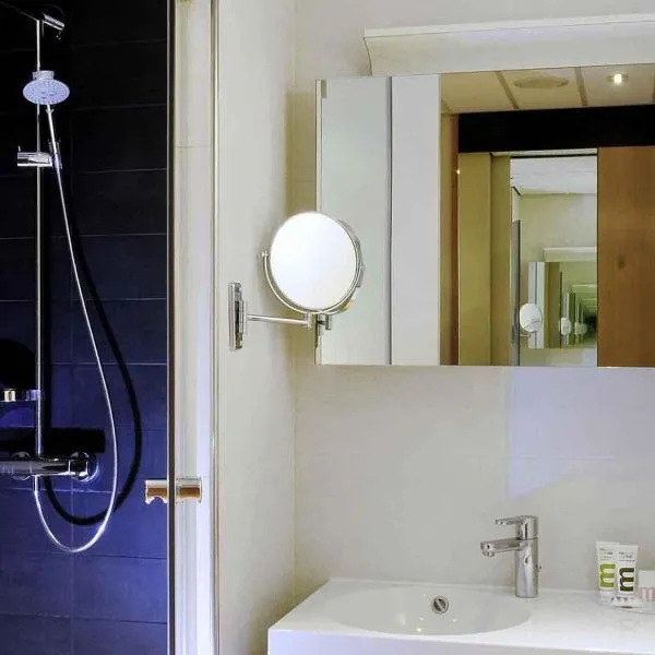Mercure Hotel Schiphol Terminal, khách sạn ở Schiphol