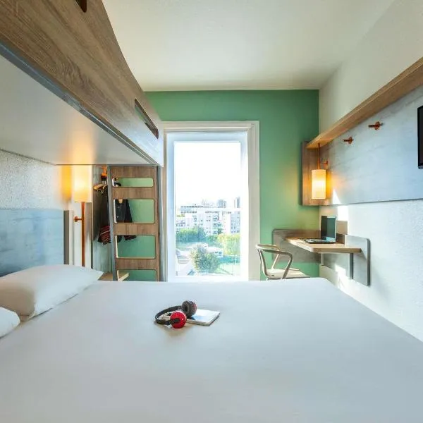 ibis budget Paris Porte d'Italie Ouest, отель в городе Ле-Кремлен-Бисетр