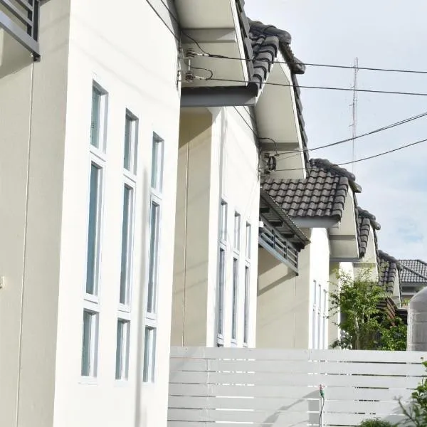 Khwanlom House, ξενοδοχείο στο Λαμπάνγκ