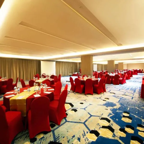 Novotel Pekanbaru, hotel in Pekanbaru