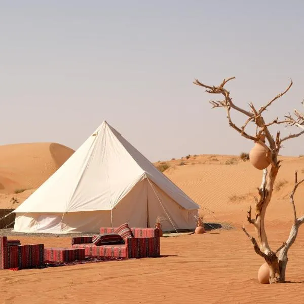 Authentic Private Tent, hotel em Badīyah