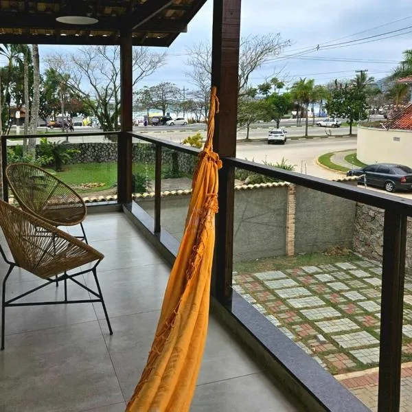 Apto vista Mar com piscina - PG4, hotel a Ubatuba