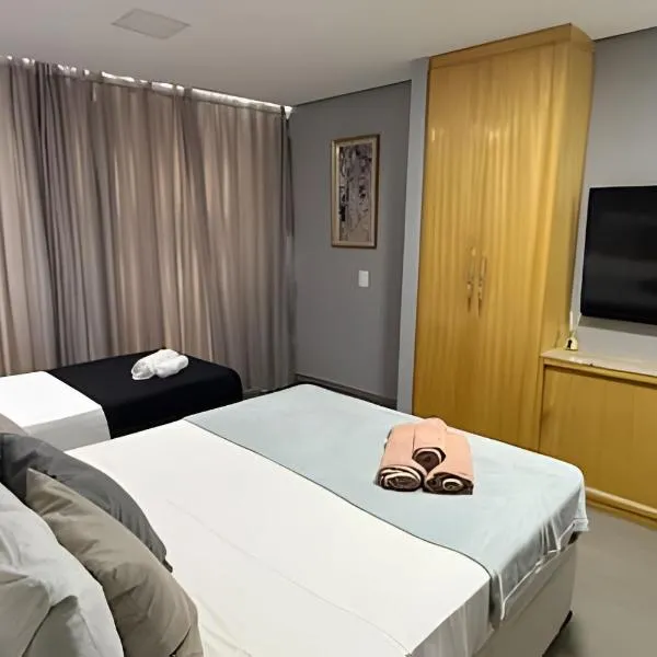 Downtown - close to everything! Up to 5 people in comfort, ξενοδοχείο στο Ρίο ντε Τζανέιρο