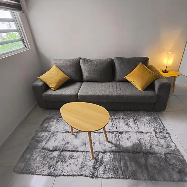 Cómodo depto completo con todos los servicios，巴亞爾塔港的飯店