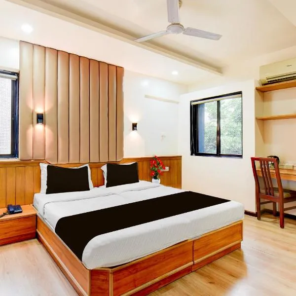 Super Townhouse Viman Nagar Business Stay Formerly Silver Crest, khách sạn ở Pune