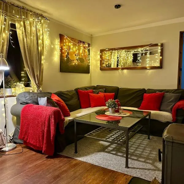 Zielony zakątek Kaszub ,Domek Uroczy , Slow& Life koło Golubia,z balia, sauna,kominek,ognisko, hotel din Sikorzyno