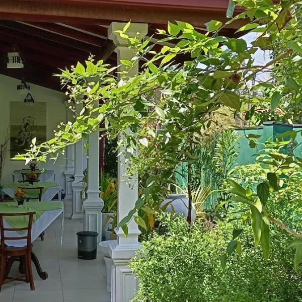 Ceylonika Rest, ξενοδοχείο σε Aluthgama