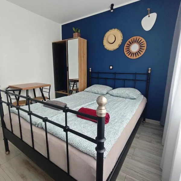 Kraken Rooms, hotel in Kołobrzeg