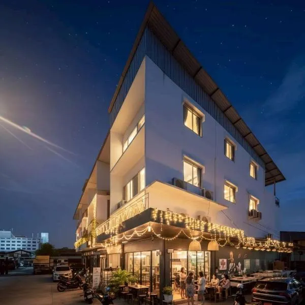 Youyen Hostel, hotel in Ban Don Muang