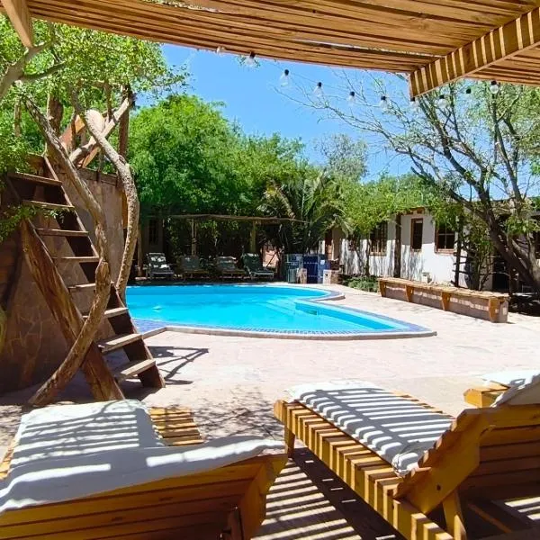 Hotel-Camping Takha Takha, hotel in San Pedro de Atacama