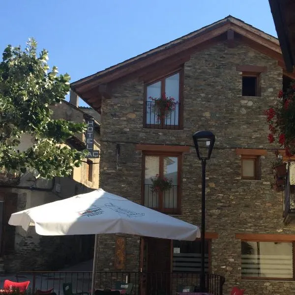 Hotel El Jaç, ξενοδοχείο σε Ger