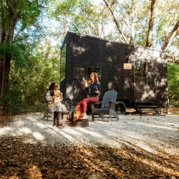 Postcard Cabins Barber Creek, Outdoor Collection by Marriott Bonvoy、Grand Junctionのホテル