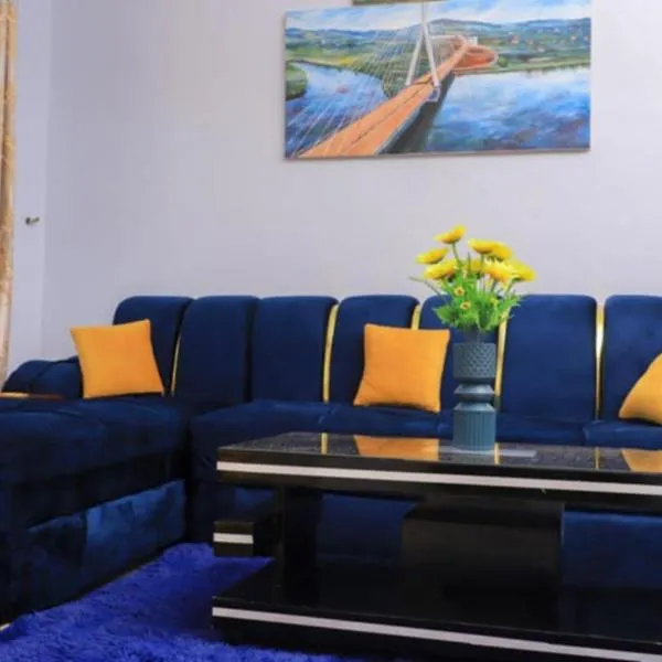 Pineapple Apartments, hotel v mestu Jinja