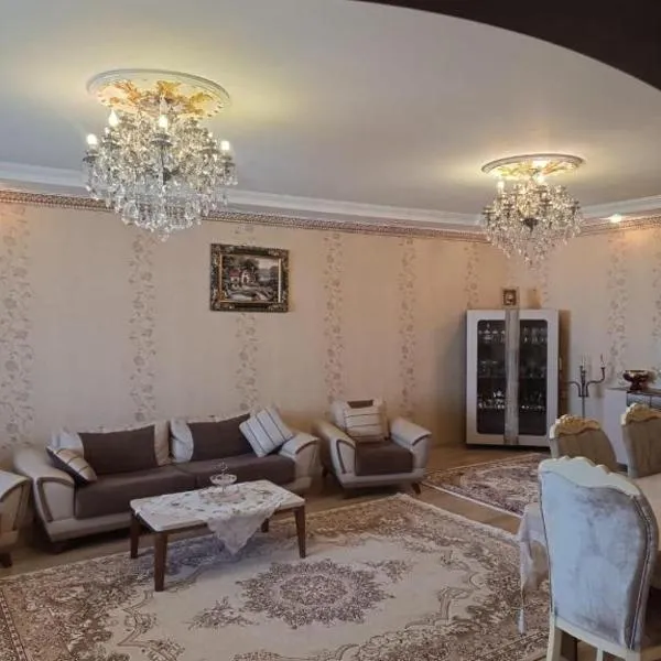 House in Nakhchivan city, Azerbaijan, hotel v destinaci Nachičevan