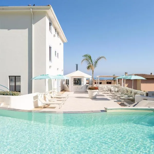 Best Western Hotel Blumarea、カステルサルドのホテル