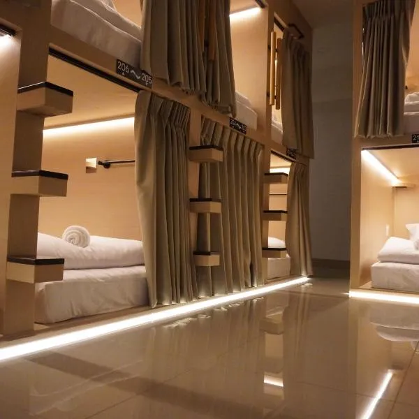 Trybe Capsule Hostel Chiang Mai โรงแรมในเชียงใหม่