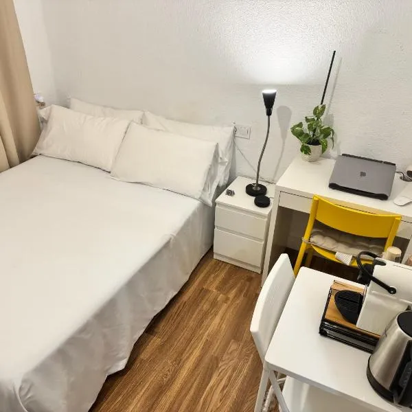 Habitacion sencilla en piso hogareño, hotel v mestu Valencia