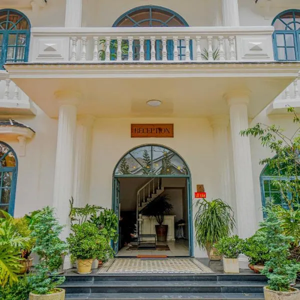 Chu Mansion - Chill & Grill and Pickeball, hotel v destinaci Da Thien