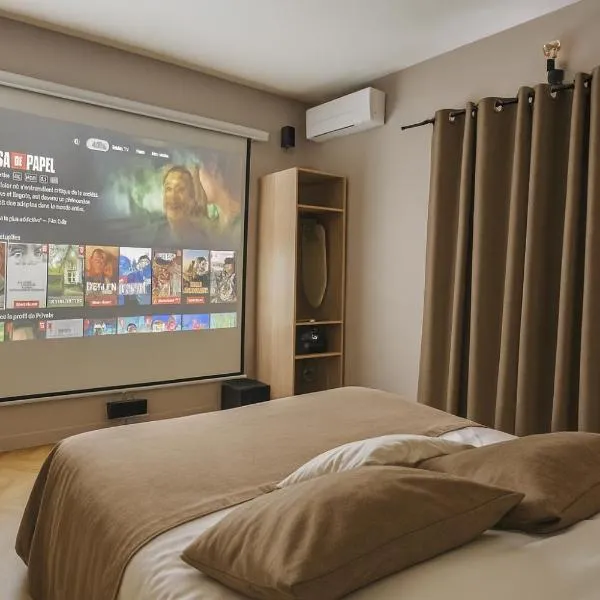 Appart Hotel Cinéma Perpignan, hotel v destinaci Perpignan