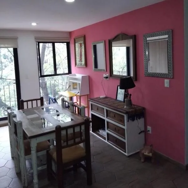 Mexican Vista a parque con balcones corazón CDMX, hotel em Cidade do México